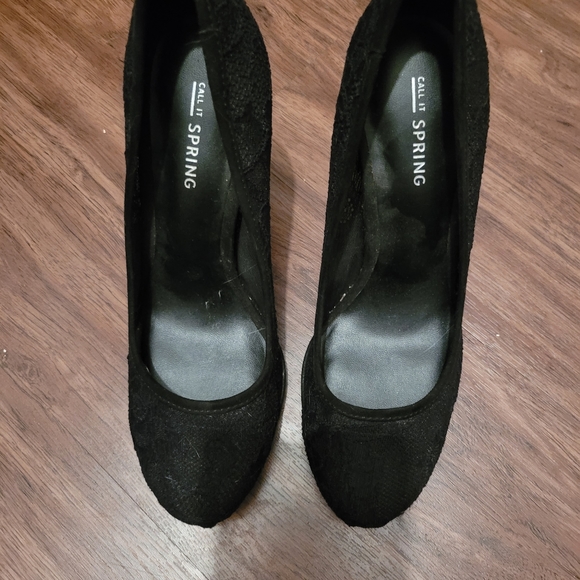 Heels - Picture 6 of 7